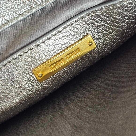 MIU MIU Metallic Silver and Gold Leather Crossbody Camera Bag Chain Strap Rare - Picture 9 of 16